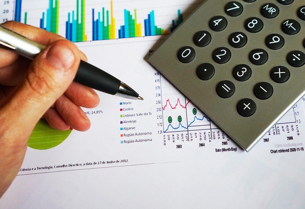 Évaluer les coûts des campagnes d’influence pour votre TPE/PME