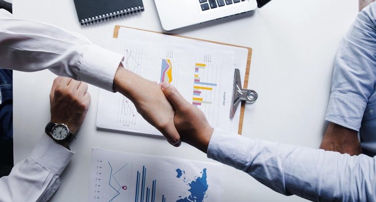 Négocier et acheter du contenu UGC — guide pratique