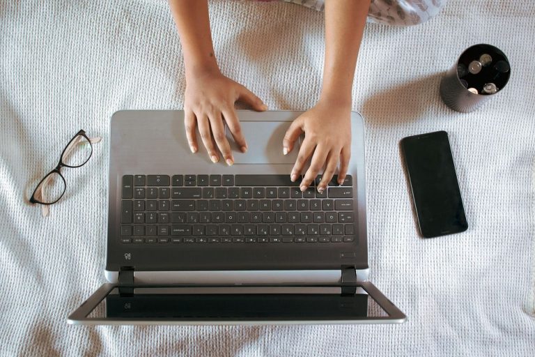 Qu&rsquo;est‑ce que le contenu UGC et pourquoi l&rsquo;utiliser