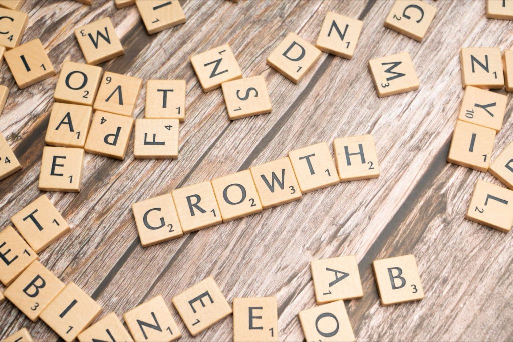 Choisir un service de growth sans risque de sanctions