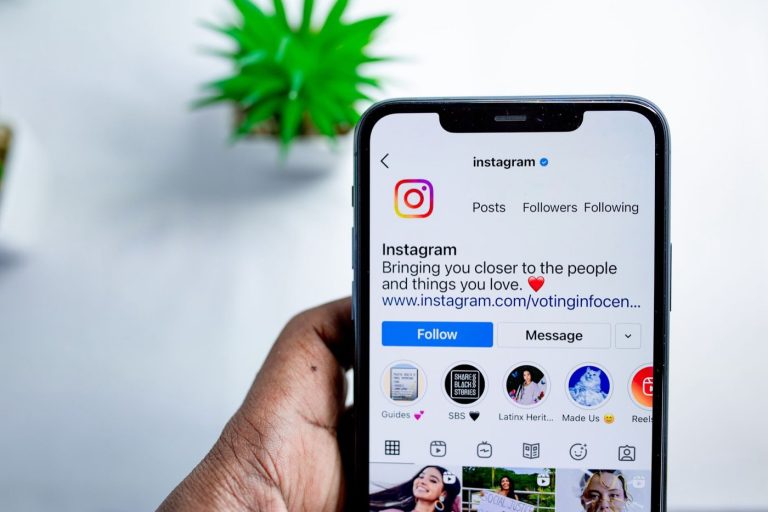 Acheter des followers Instagram : risques et alternatives