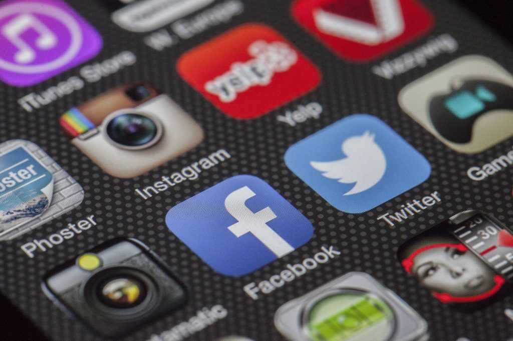 Influenceurs : ce que la nouvelle loi change vraiment pour vous